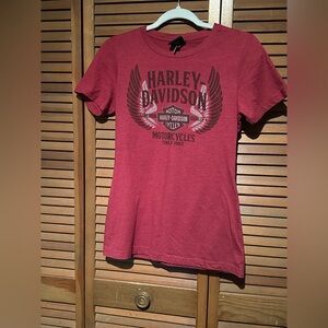Harley Davidson shirt.